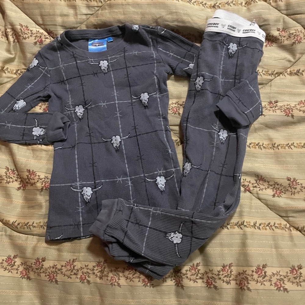 Cowboy Hardware Toddler Boys 3T Thermal Pajama Set Longhorn Skull Barbed Wire